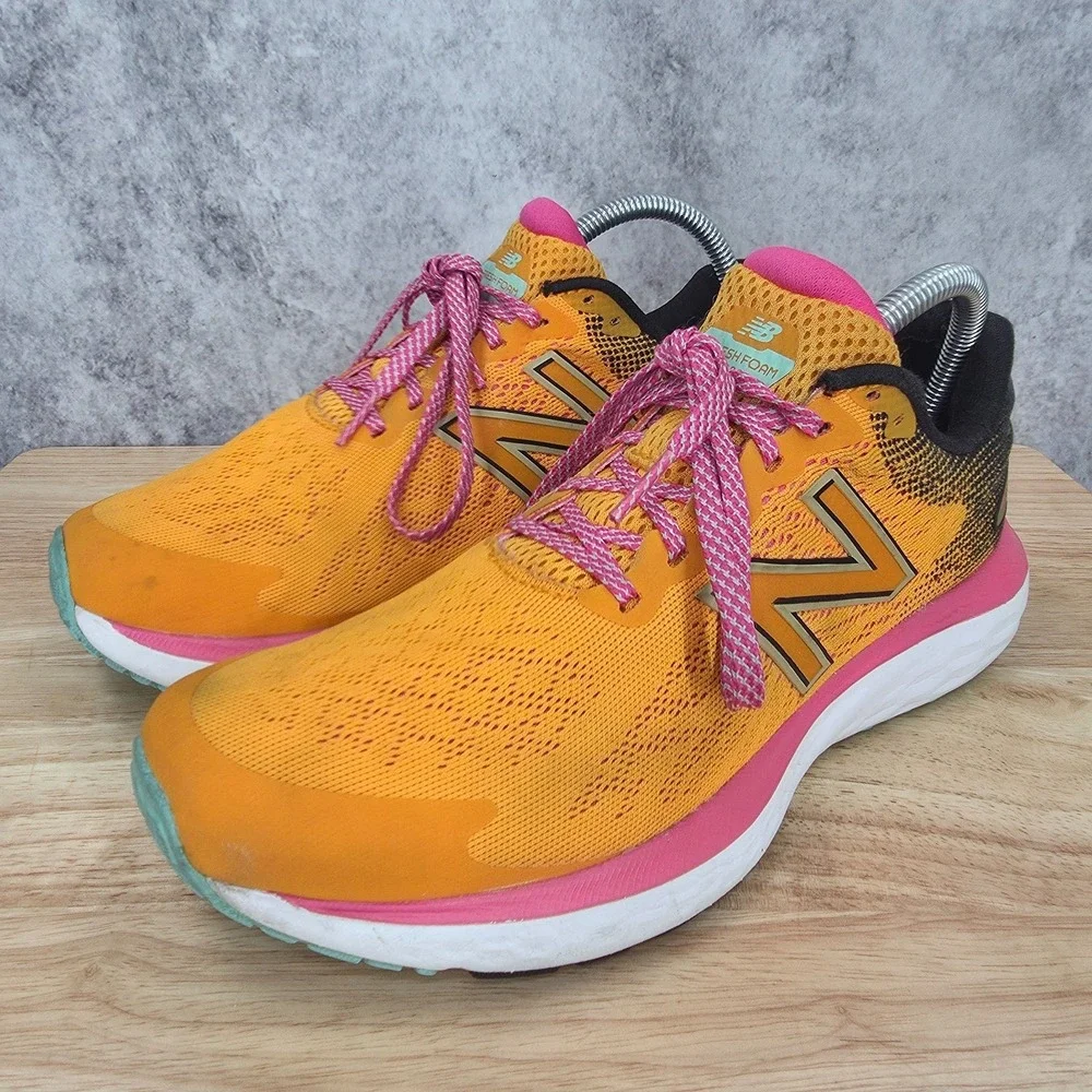 New‎ Balance Fresh Foam 680v7 Running Shoes Womens 9 B Orange Sneakers Trainers